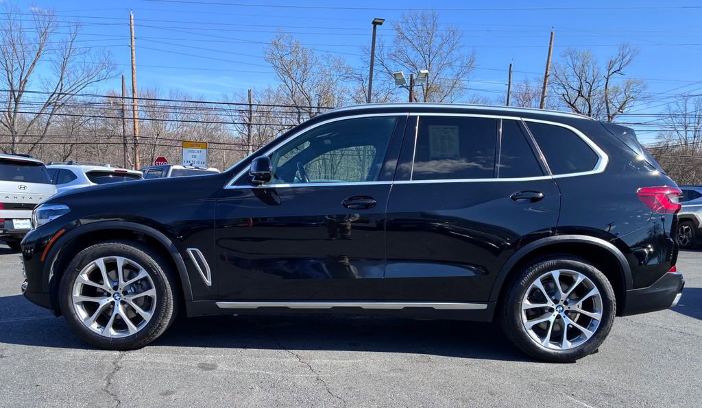 Used 2020 BMW X5 xDrive40i w/ Convenience Package AWD/4WD image 4