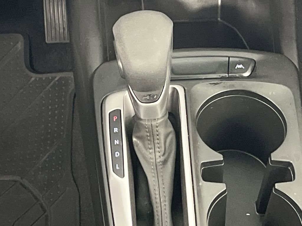 Used 2025 Chevrolet Trax LS w/ LS Convenience Package image 19