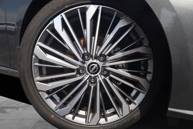 New 2026 Nissan Altima 2.5 SV w/ SV Premium Package FWD image 3
