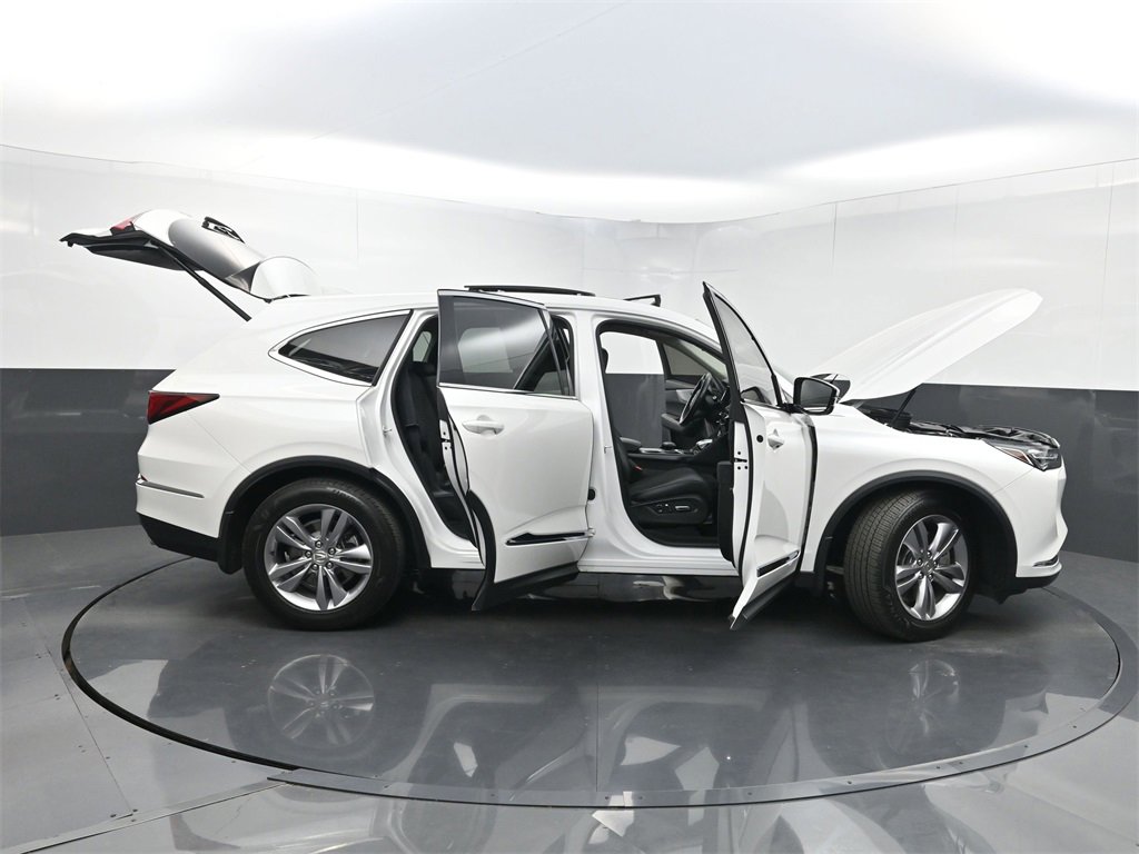 Used 2023 Acura MDX SH-AWD image 41