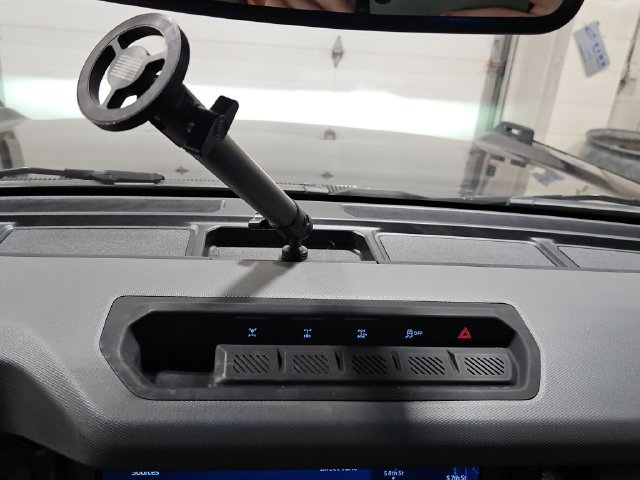 Certified 2024 Ford Bronco Everglades AWD/4WD image 36