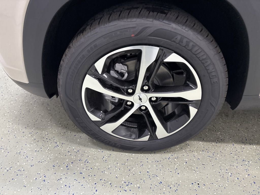New 2026 Chevrolet Trax RS w/ Driver Confidence Package FWD image 8