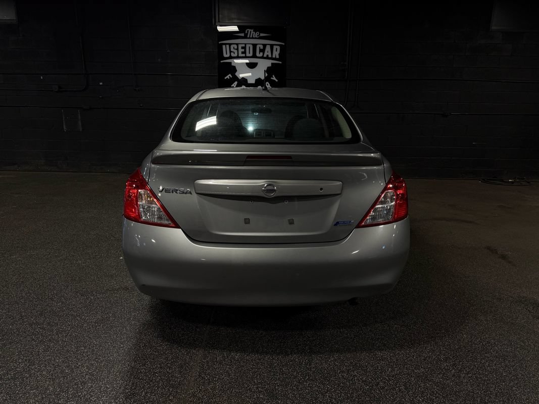 Used 2014 Nissan Versa S Plus FWD image 5