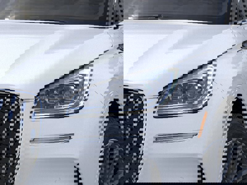 Used 2023 Lincoln Corsair Grand Touring w/ Equipment Group 302A image 18