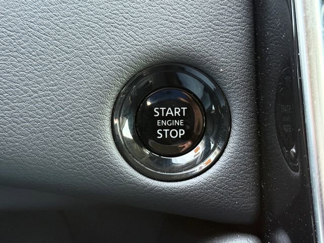 Used 2025 Nissan Armada SV image 24