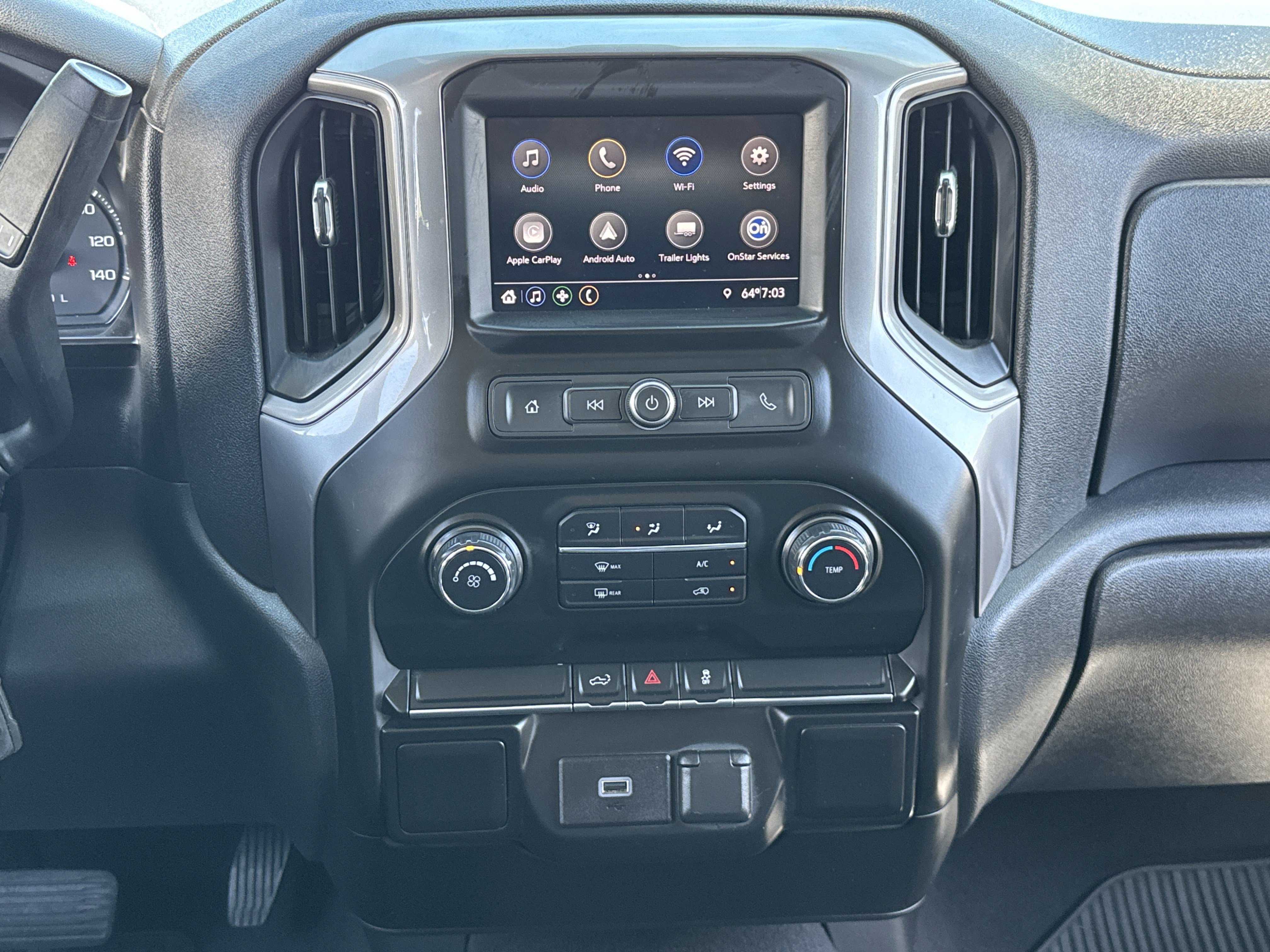 Used 2020 Chevrolet Silverado 1500 Custom w/ Custom Value Package AWD/4WD image 17