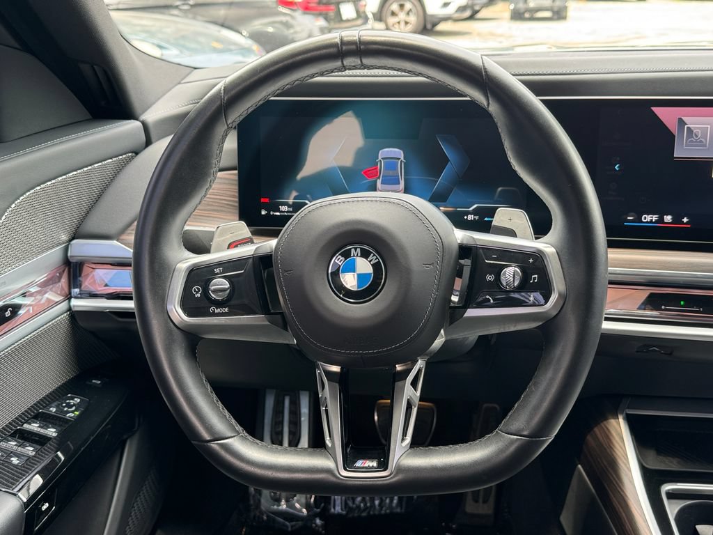 Used 2023 BMW 740i w/ Parking Assistance Package RWD image 35