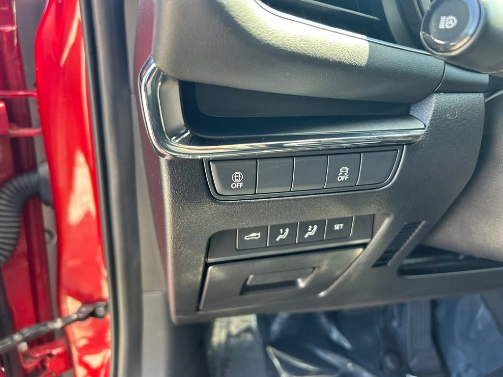 Used 2021 MAZDA MAZDA3 s FWD image 35