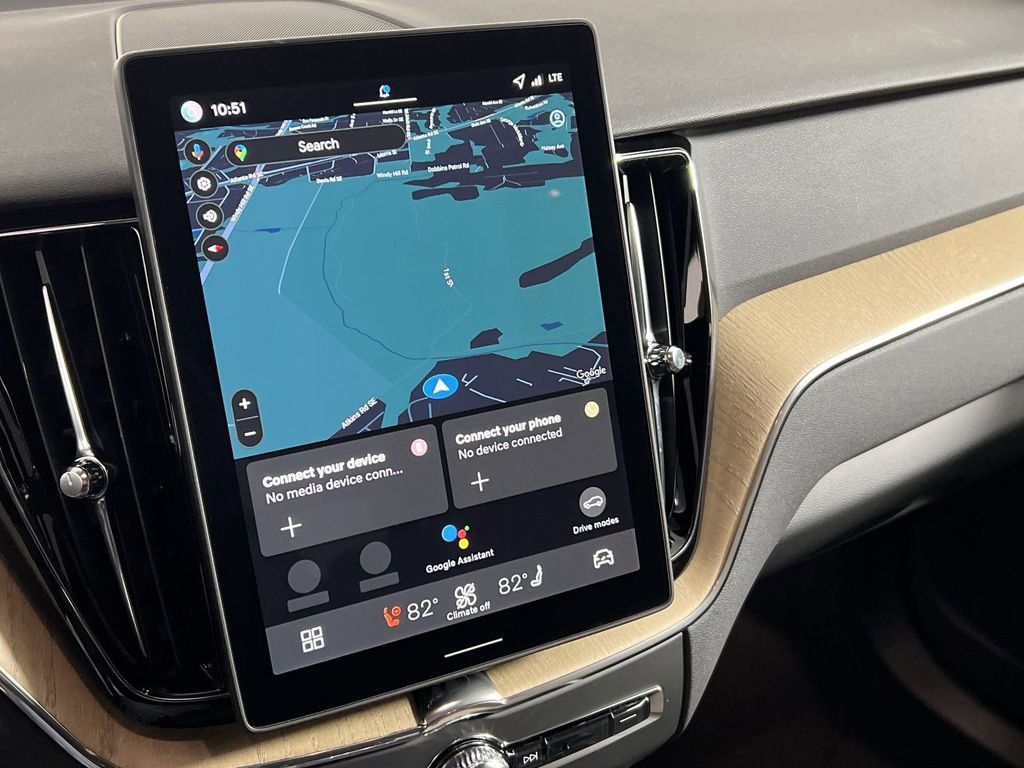 New 2026 Volvo XC60 B5 Plus w/ Climate Package image 16