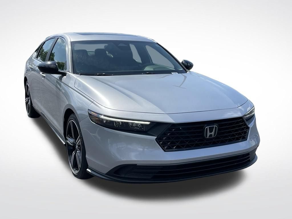 Certified 2025 Honda Accord Sport image 8