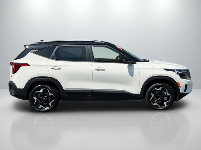 Certified 2025 Kia Seltos S AWD/4WD image 10