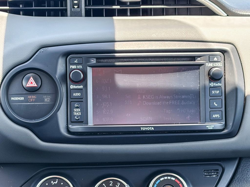 Used 2017 Toyota Yaris L FWD image 16