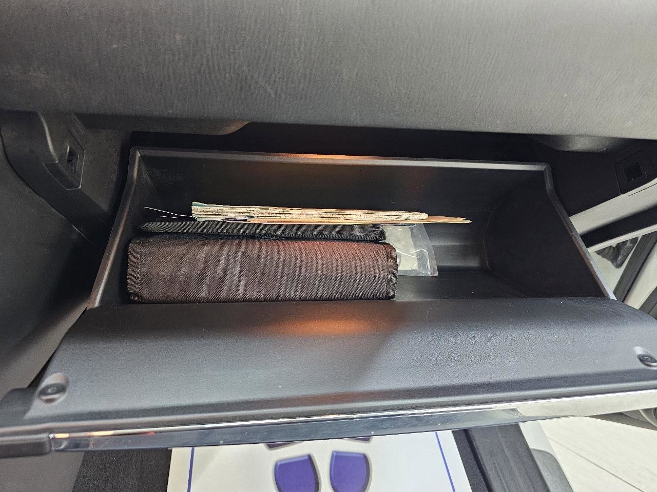 Used 2017 Nissan Armada Platinum w/ Captain Seat Package image 40