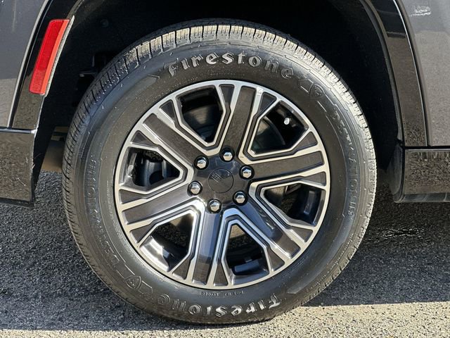 Used 2024 Jeep Wagoneer Series II image 32