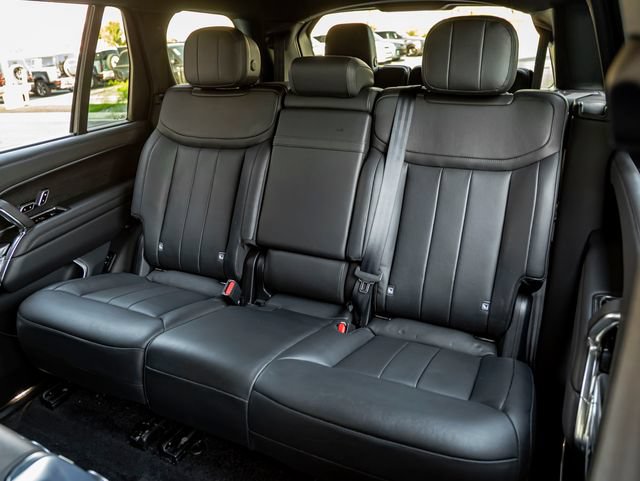 Used 2024 Land Rover Range Rover Long Wheelbase SE AWD/4WD image 22