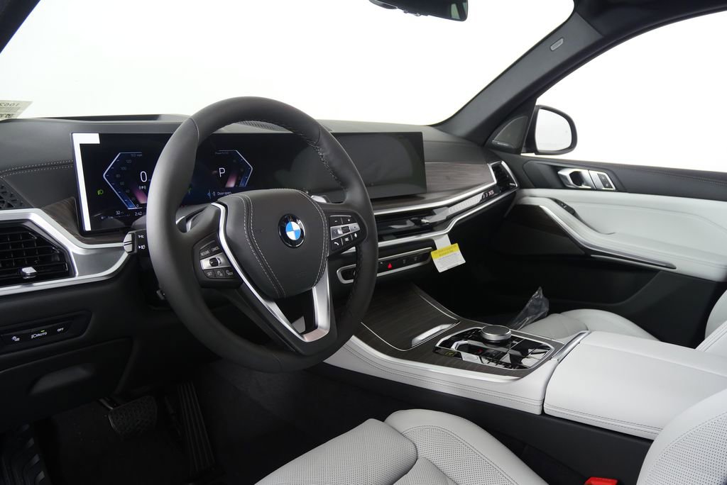 Used 2026 BMW X5 xDrive40i image 12