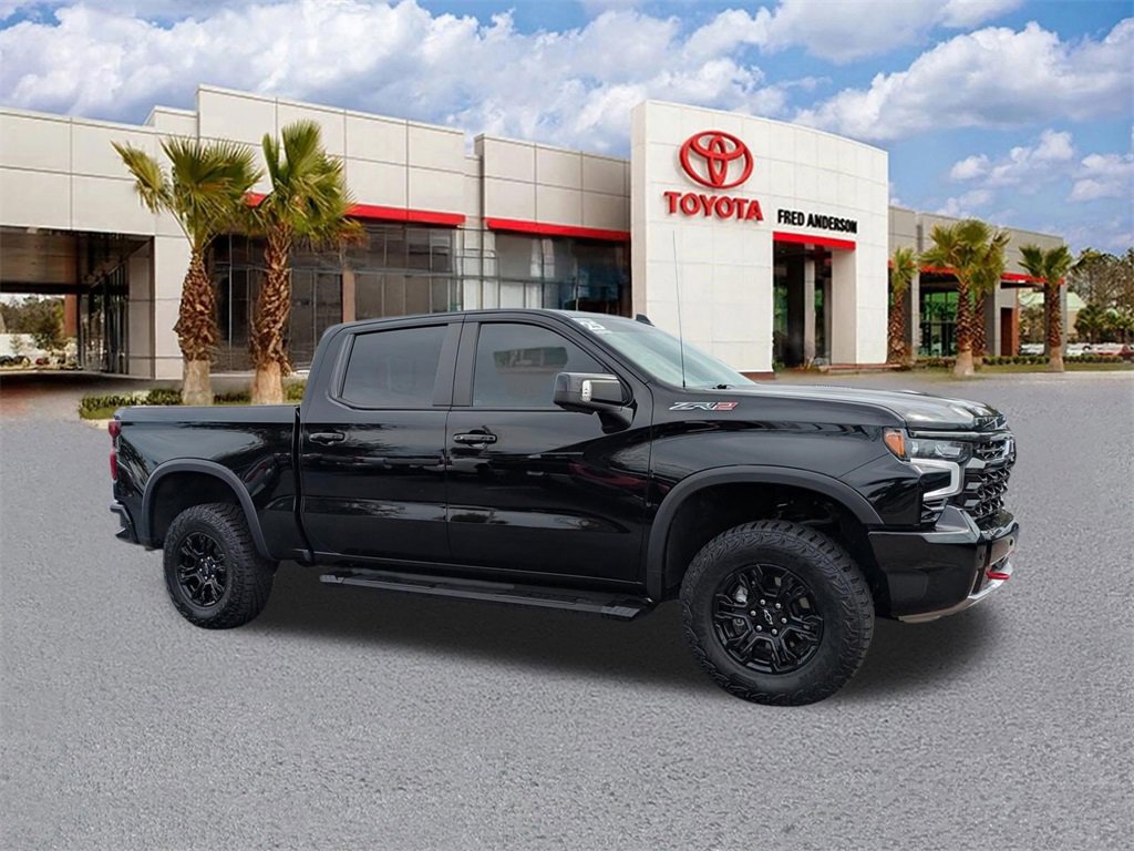 Used 2025 Chevrolet Silverado 1500 ZR2