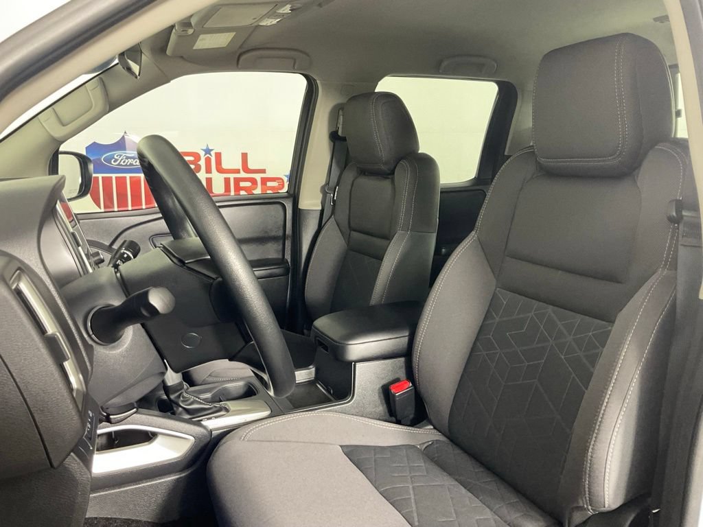 Used 2025 Nissan Frontier SV RWD image 14