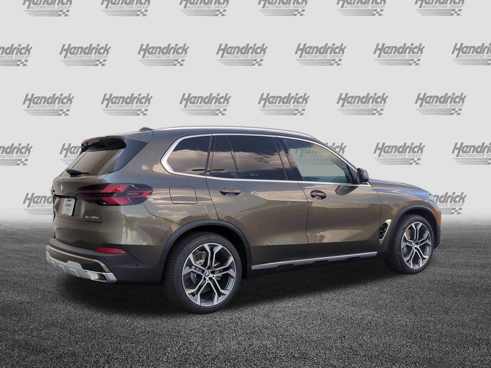 New 2026 BMW X5 xDrive50e AWD/4WD image 10