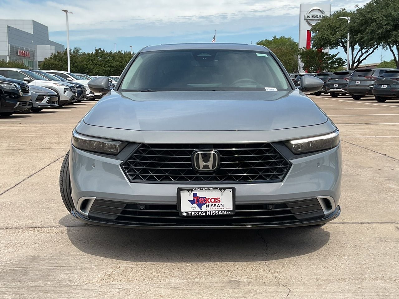Used 2024 Honda Accord Touring image 3