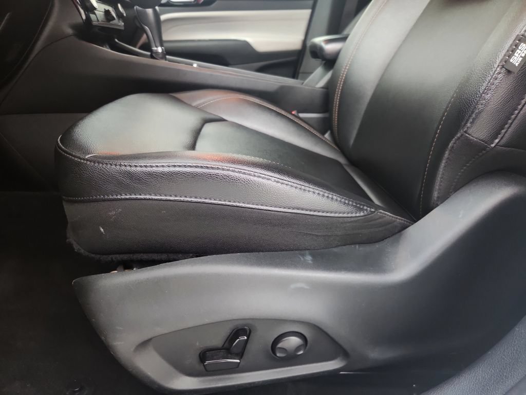 Used 2024 Jeep Compass Limited AWD/4WD image 22