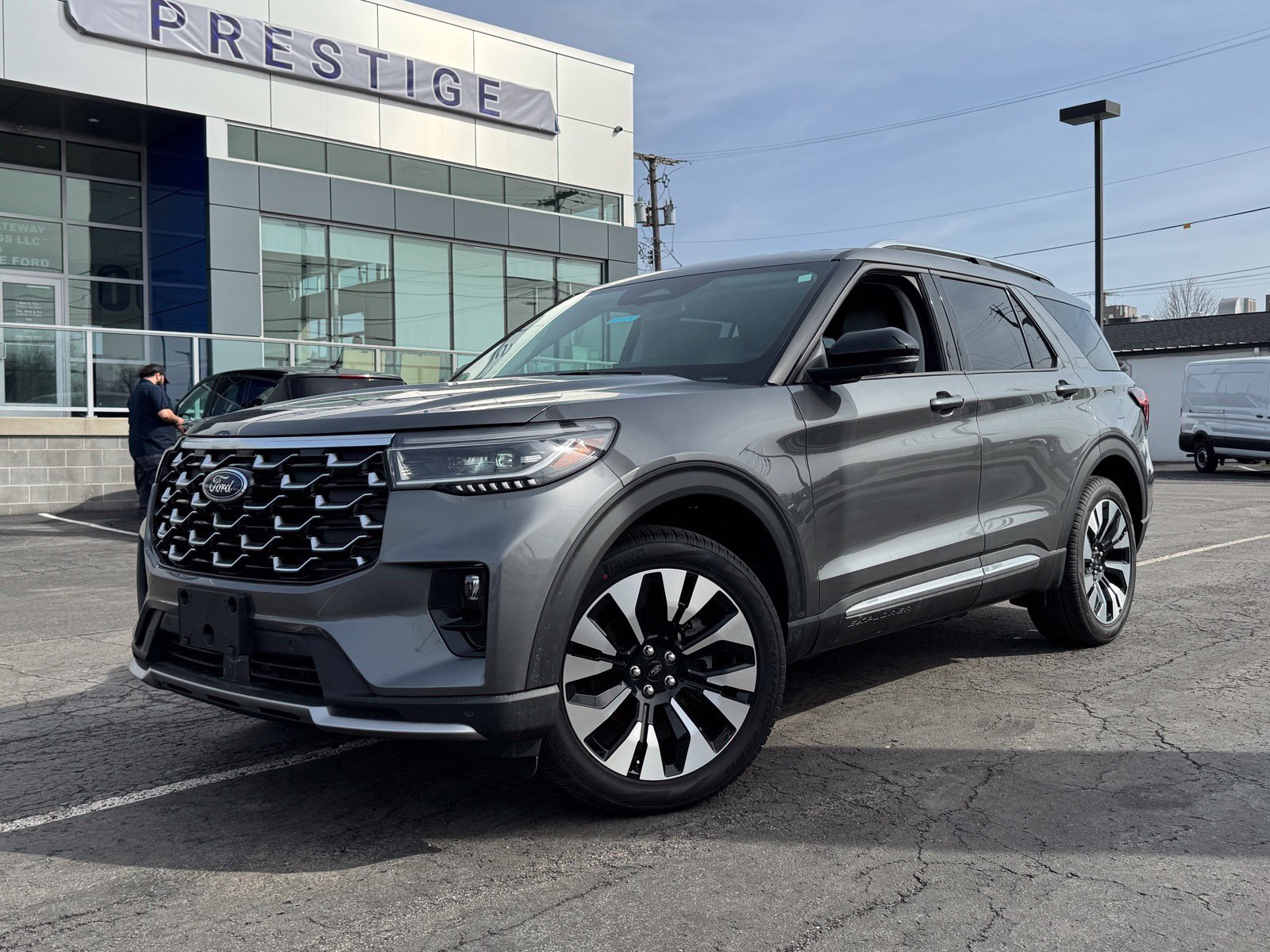 New 2026 Ford Explorer Platinum w/ LUX Leather Package AWD/4WD image 19