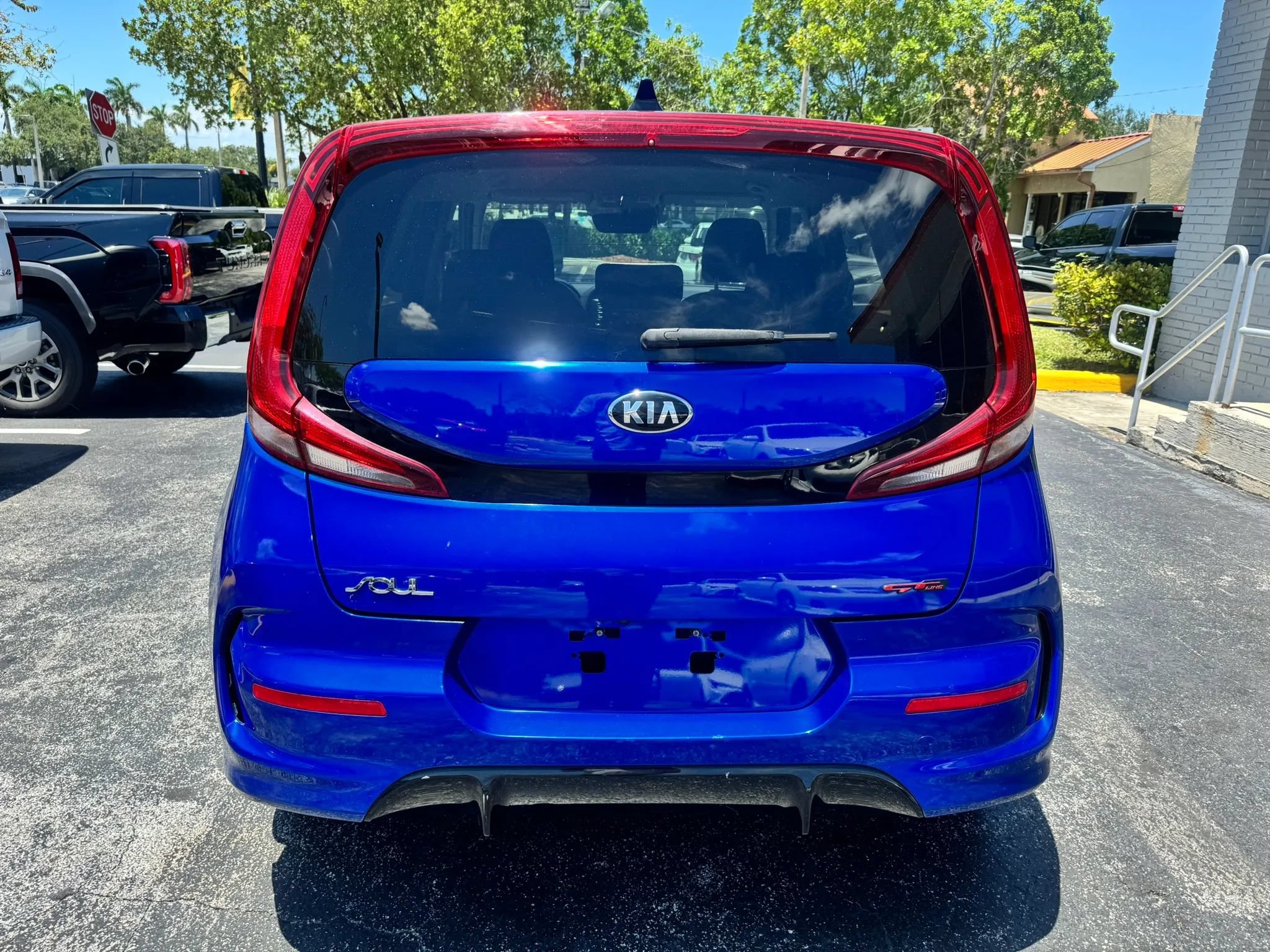 Used 2020 Kia Soul GT-Line FWD image 7