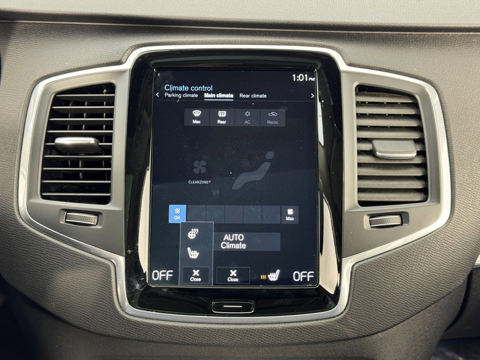 Used 2018 Volvo XC90 T8 Momentum w/ Convenience Package AWD/4WD image 27