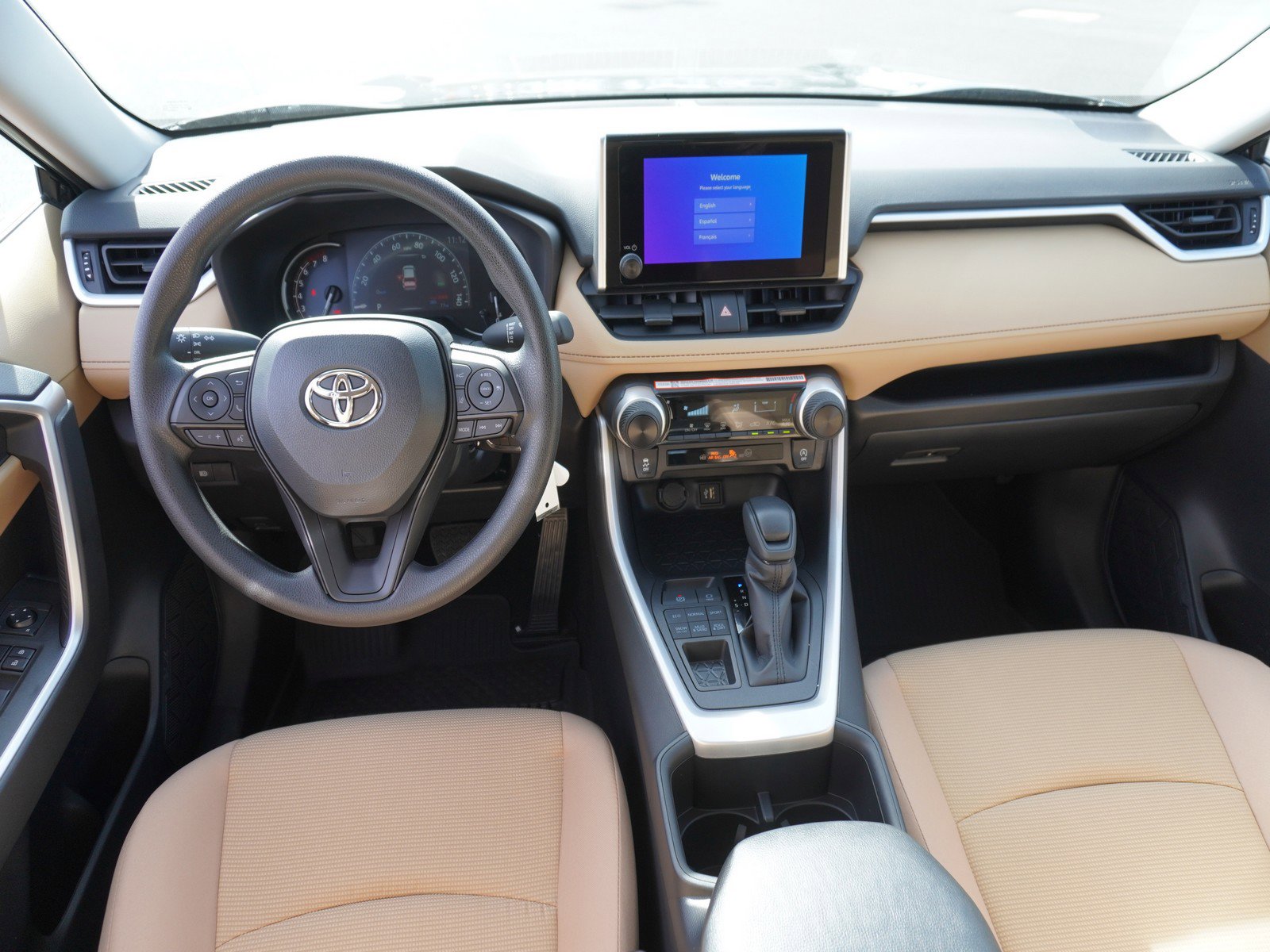 New 2025 Toyota RAV4 LE image 2