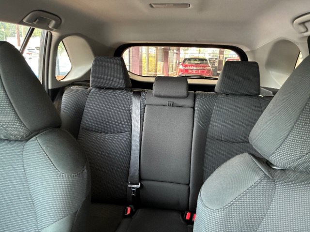 Used 2025 Toyota RAV4 LE FWD image 37
