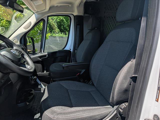 Used 2023 RAM ProMaster 2500 FWD image 21