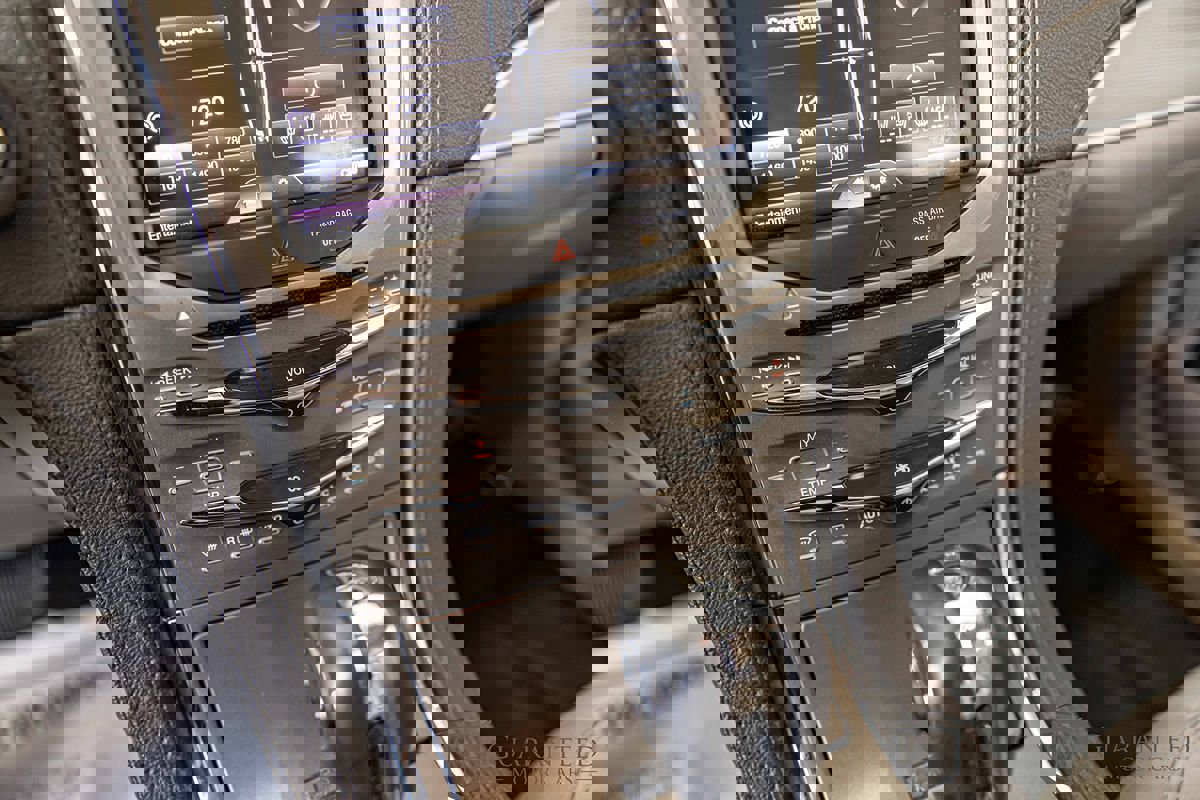 Used 2012 Lincoln MKX FWD image 28