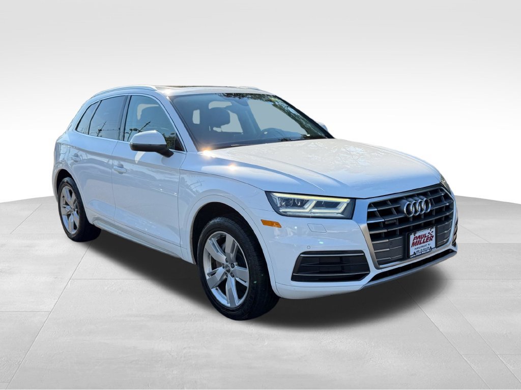 Used 2018 Audi Q5 Premium w/ Premium Plus Package AWD/4WD image 4