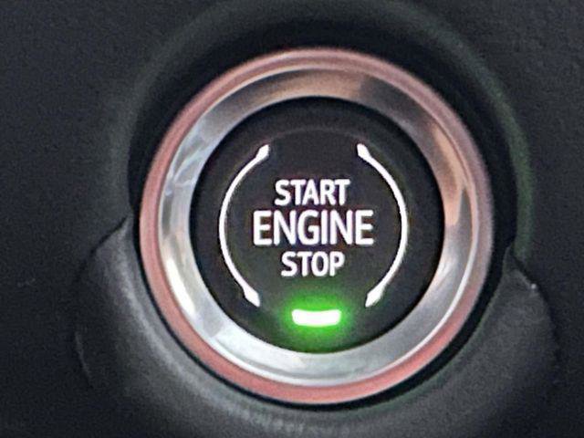 Used 2025 Chevrolet Suburban RST w/ Comfort Package AWD/4WD image 28