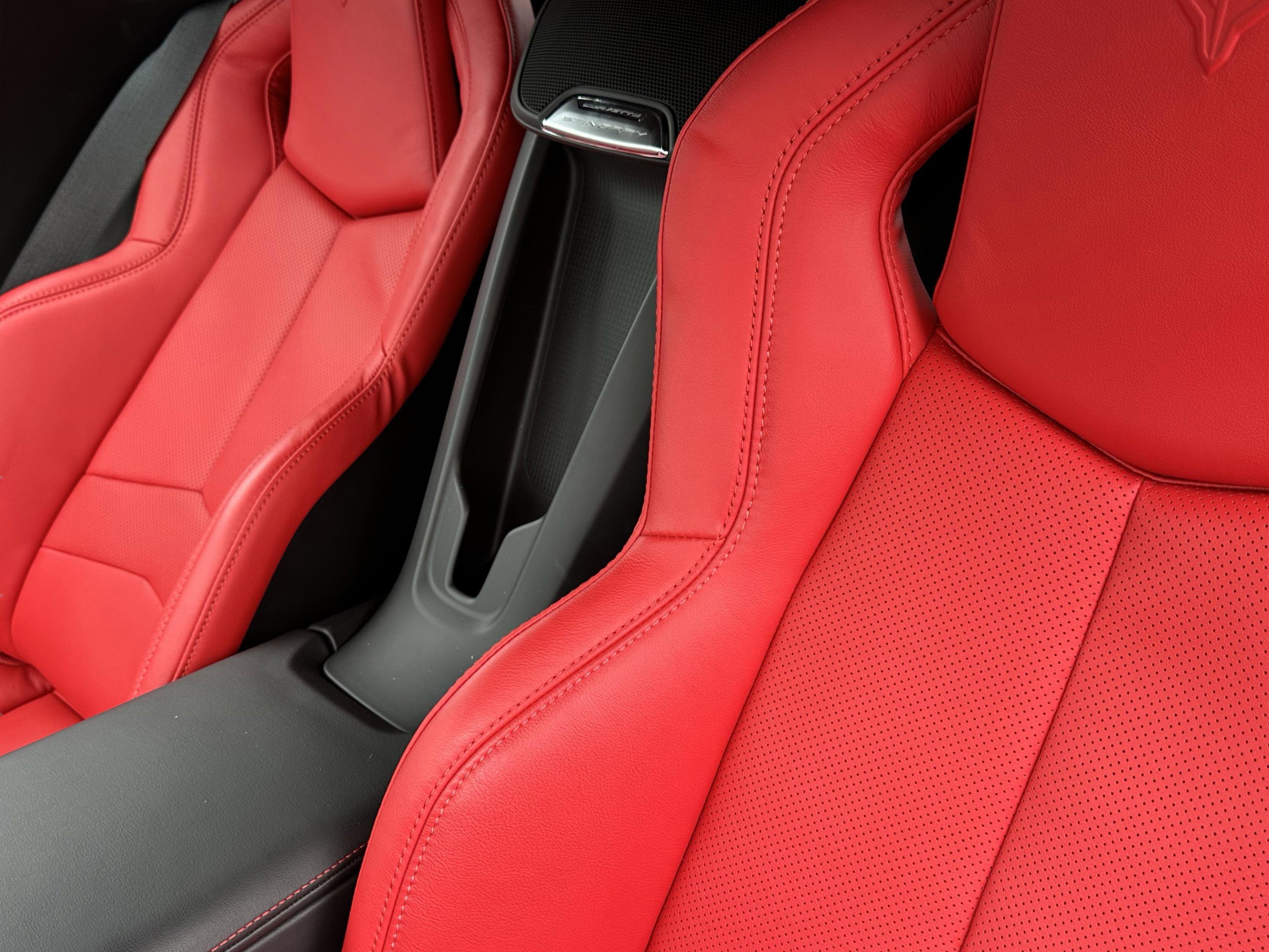 Used 2024 Chevrolet Corvette Stingray Coupe image 22