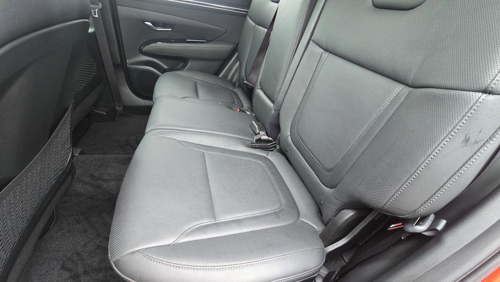 Used 2022 Hyundai Tucson SEL w/ Convenience + Premium Package AWD/4WD image 28