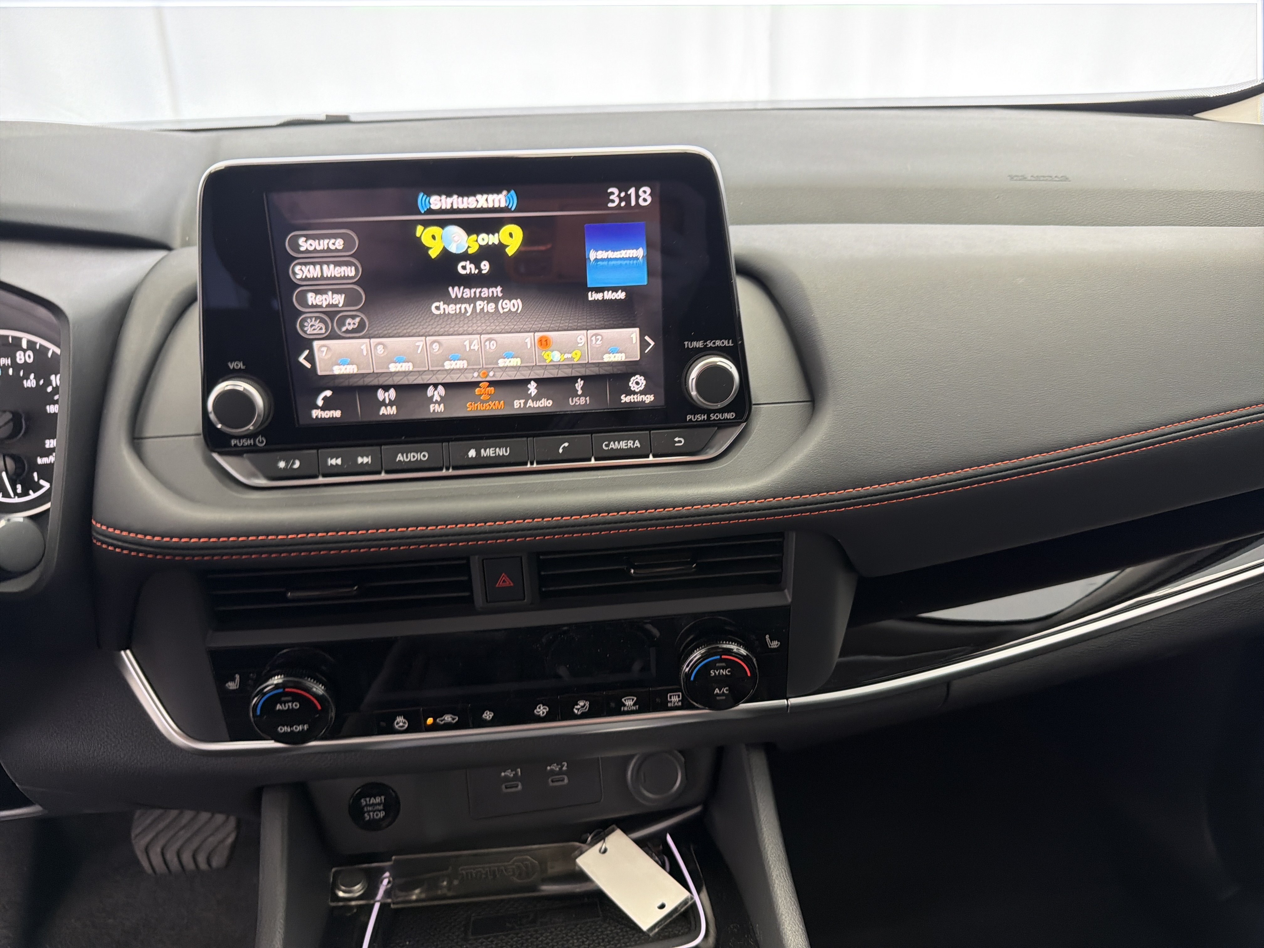 New 2026 Nissan Rogue SV AWD/4WD image 10