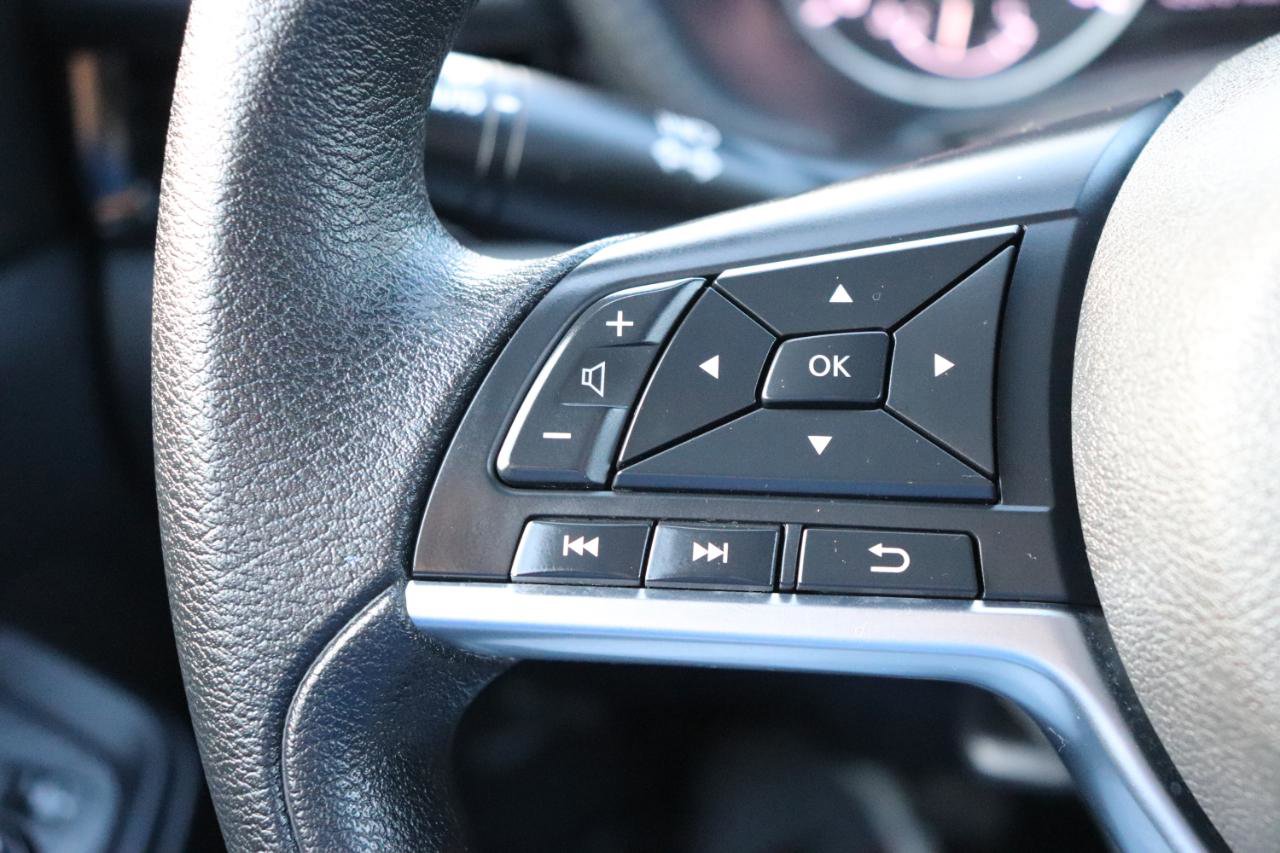 Used 2024 Nissan Sentra SV FWD image 27