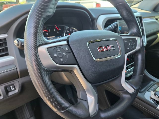 Used 2023 GMC Acadia SLE image 15