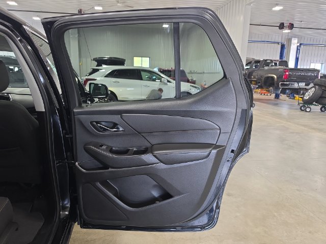 Used 2018 Chevrolet Traverse LT AWD/4WD image 31
