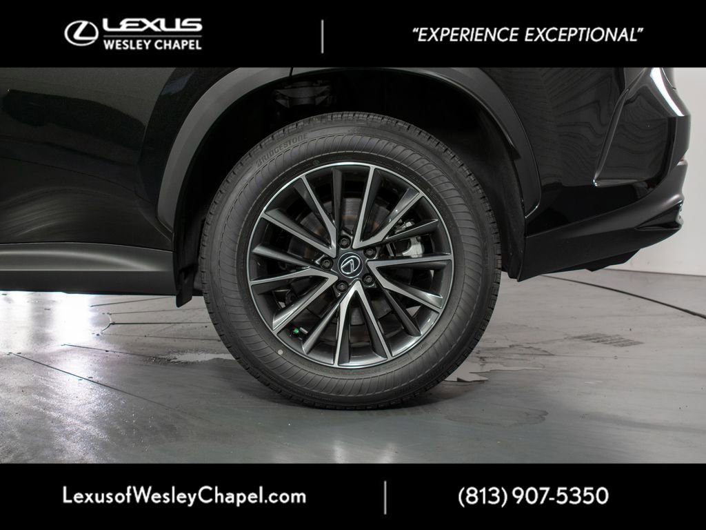Used 2025 Lexus NX 250 FWD w/ Accessory Package (Z1) image 11