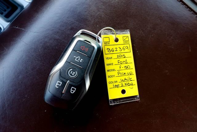 Used 2015 Ford F150 Platinum w/ Max Trailer Tow Package image 12