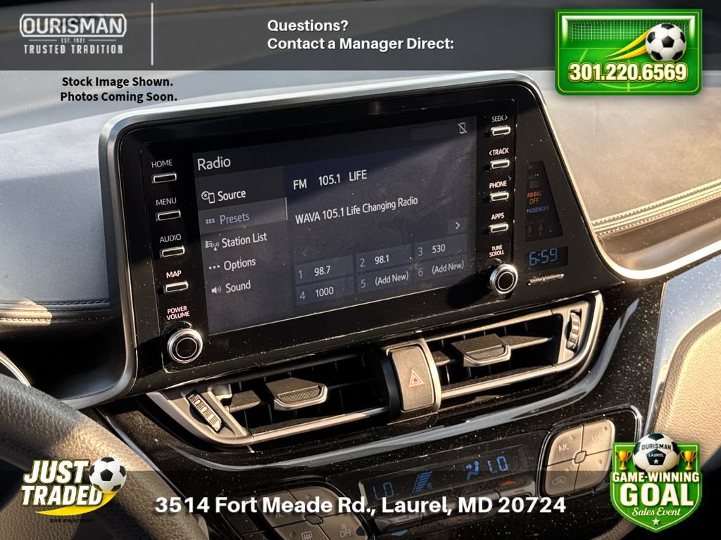 Used 2019 Toyota C-HR LE FWD image 11
