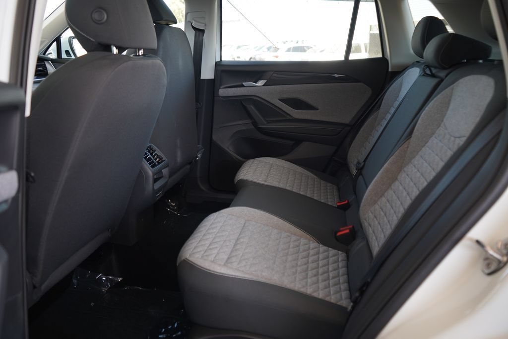 New 2026 Volkswagen Tiguan S AWD/4WD image 7