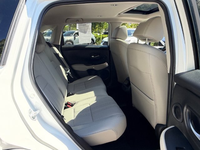 Used 2024 Honda HR-V EX-L image 17