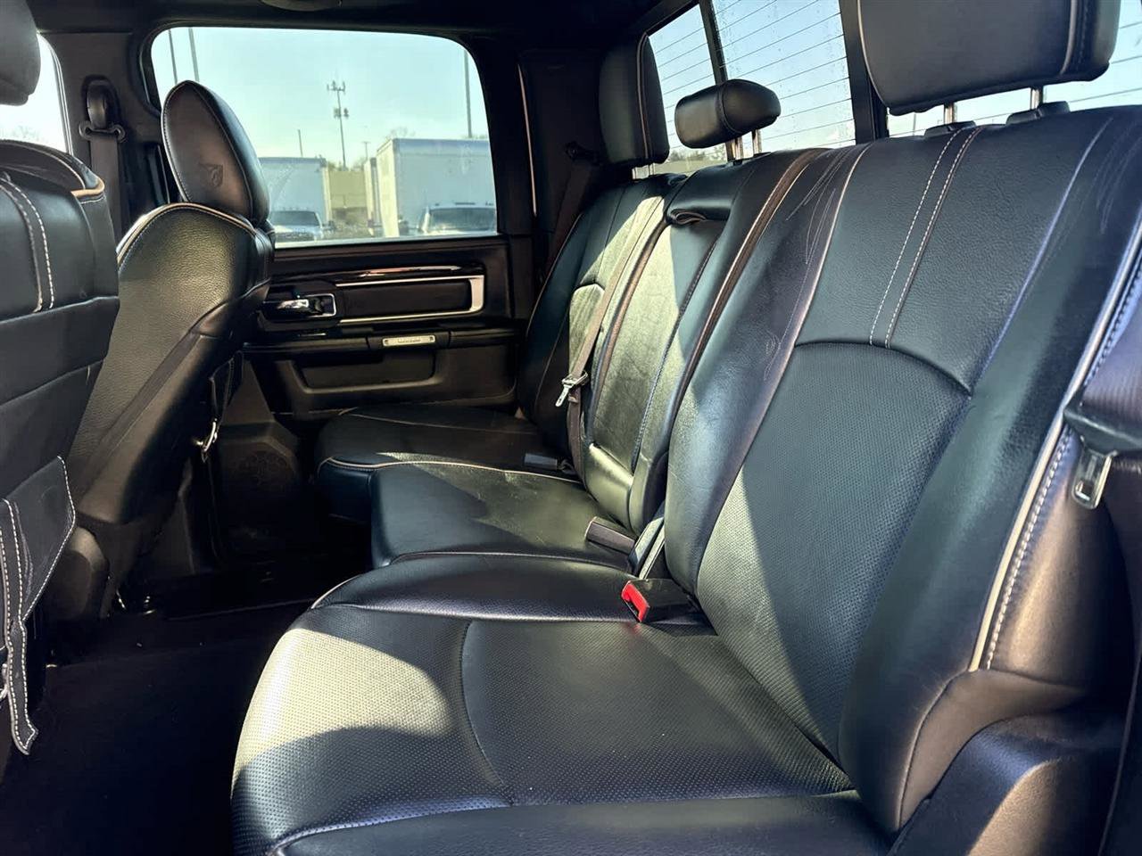 Used 2018 RAM 2500 Limited AWD/4WD image 22