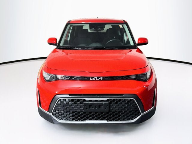 Certified 2024 Kia Soul S FWD image 2