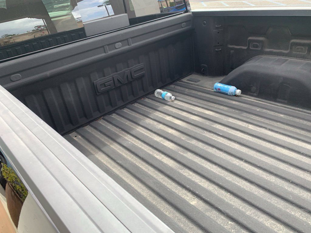 Used 2025 GMC Sierra 1500 Denali AWD/4WD image 9