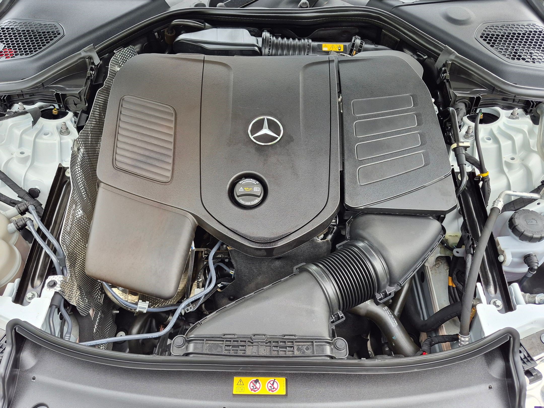 Used 2024 Mercedes-Benz E 350 4MATIC Sedan w/ Airmatic Package image 34