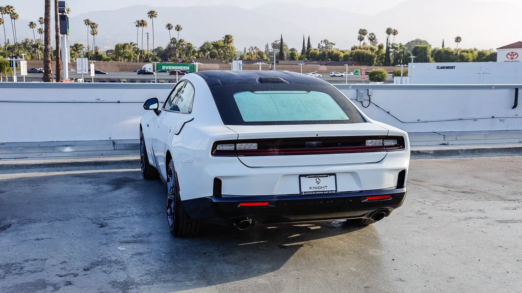 New 2026 Dodge Charger R/T w/ Blacktop Package AWD/4WD image 7